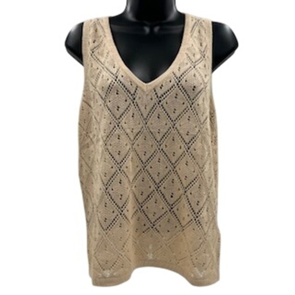 FISOEW Tops - FISOEW Women Khaki Pointelle Knit V-Neck Sweater Vest Diamond Open Weave Size M